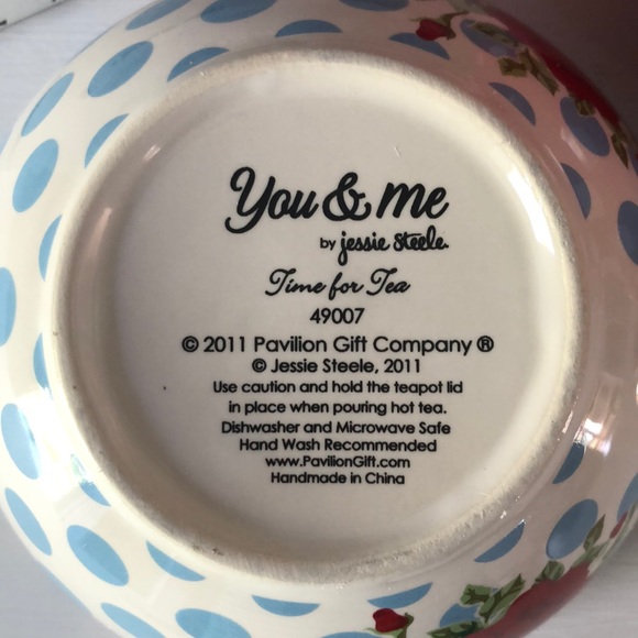 Jessie Steele Time For Tea Rose Teapot NIB - Picture 4 of 12